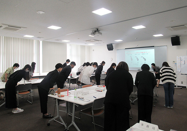 新人社員合同研修